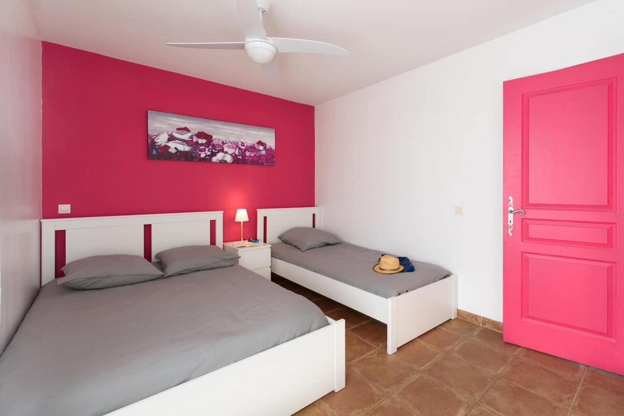 Marina Aigues-Mortes **** Luaran gambar