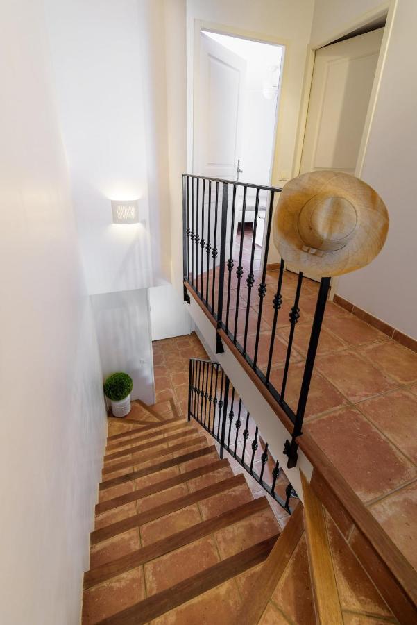Marina Aigues-Mortes **** Luaran gambar